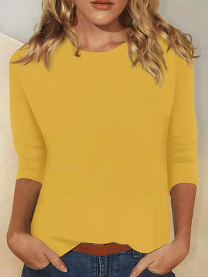 Solid Color Round Neck T-shirt in Green, fit detail