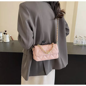 Quilted Chain Strap Crossbody Bag in Pink, front view