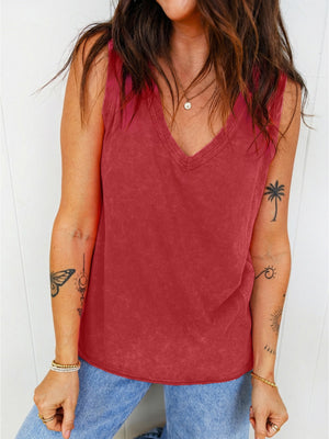 Washed cotton v-neck tank top in red with a relaxed fit.