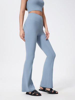 Flared sculpt leggings in light blue with a high-rise waist and subtle seam details.