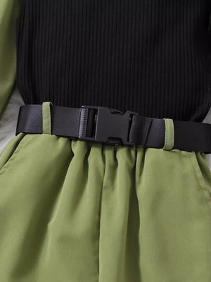 Children's Color Block Top And Pants Set in Army Green, close-up detail