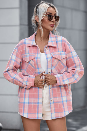 Chic pink checkered collar jacket with buttoned pockets and cuffs.