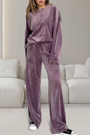 Mauve velvet lounge set with wide sleeve top and drawstring pants.