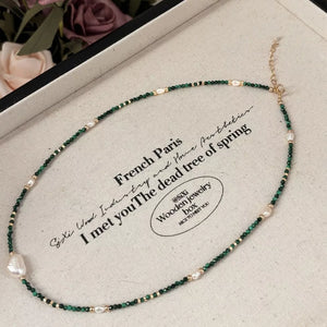 Elegant freshwater pearl and malachite beaded necklace with gold accents