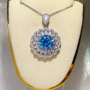 5 Carat 925 Sterling Silver Moissanite Pendant Necklace, side view