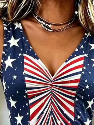 American Flag Print V-neck Sleeveless Tank Plus Size in Red, fit detail