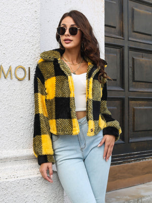 Textured plaid teddy crop jacket in gold and black with button front and collar.