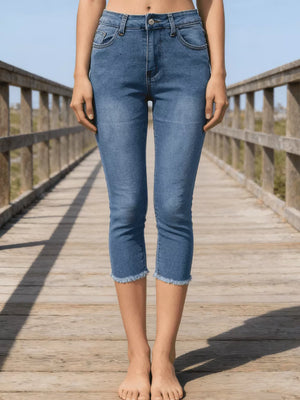 Sky blue cotton capri jeans with raw hem and pockets