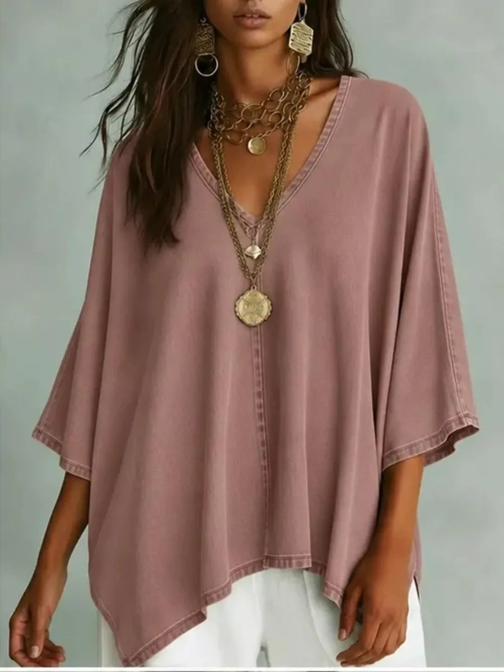 V-neck Batwing Sleeve T-shirt, editorial view