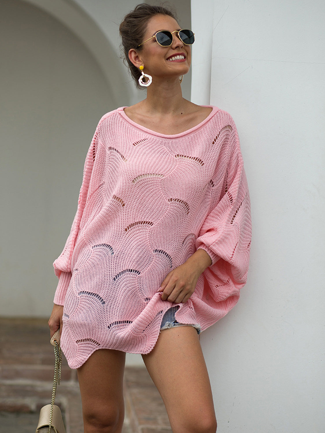 Pink scalloped knit sweater with boat neck and balloon sleeves
