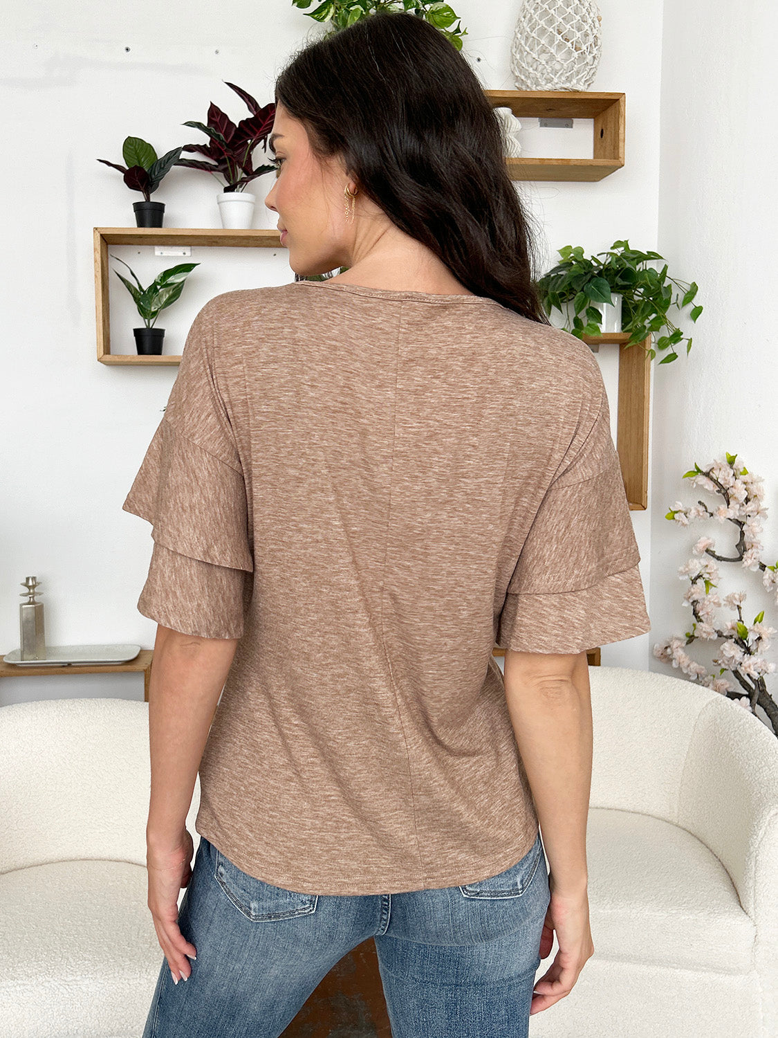 Tiered sleeve jersey tee in mocha with a relaxed fit and crew neck.
