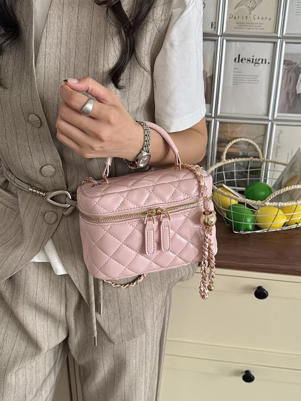 Quilted Chain Strap Crossbody Bag in Pink, fabric detail