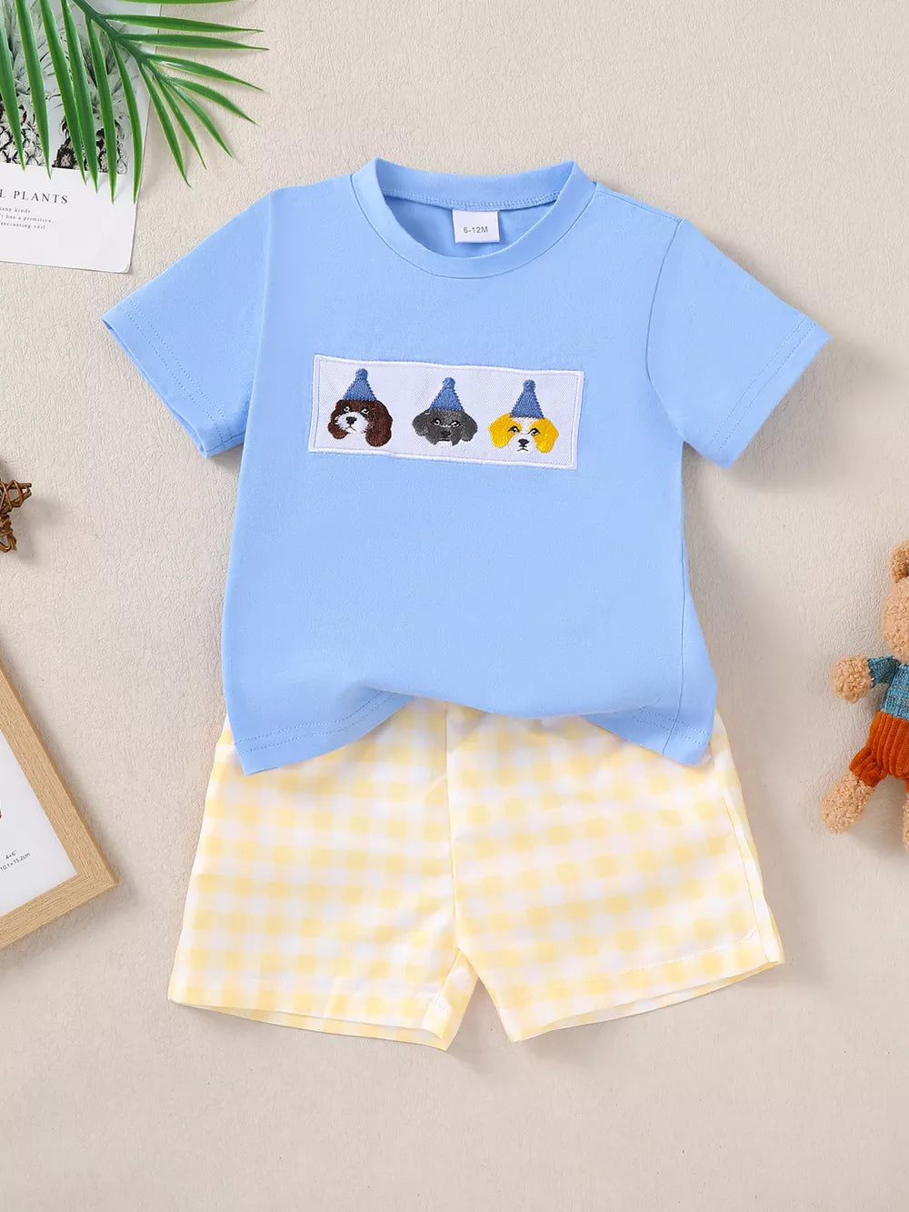 Children's Puppy Round Neck Tee And Shorts Set, close-up detail