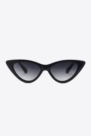 Black chainlink cat-eye sunglasses with gradient lenses