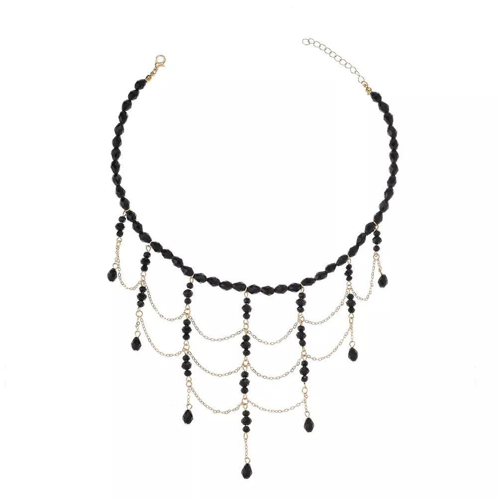 Beaded Choker Necklace With 18k Gold in Black, fit detail