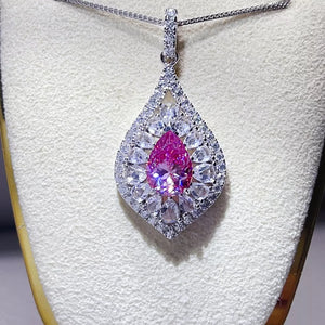 0.5 Carat Sterling Silver Teardrop Moissanite Necklace, close-up detail