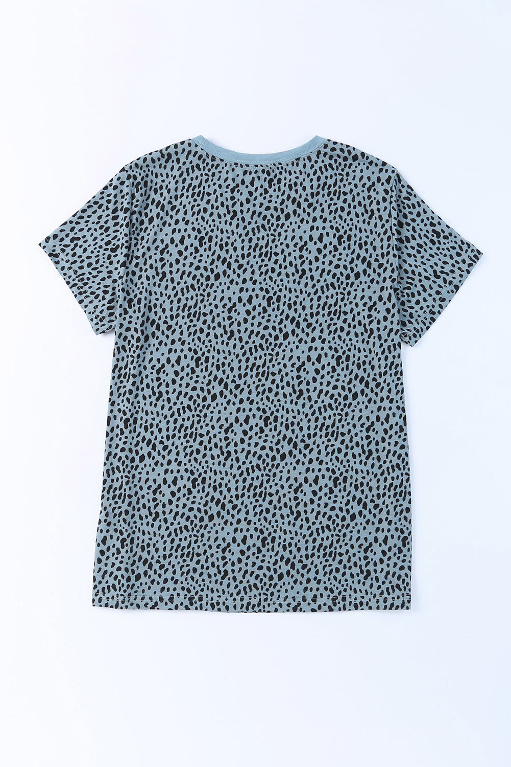 Teal spotted print crew neck t-shirt with short sleeves.