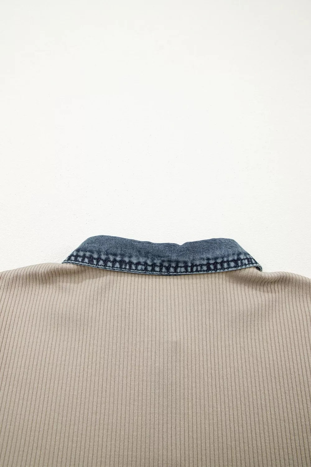 Ribbed knit mini dress in beige with a denim collar detail.