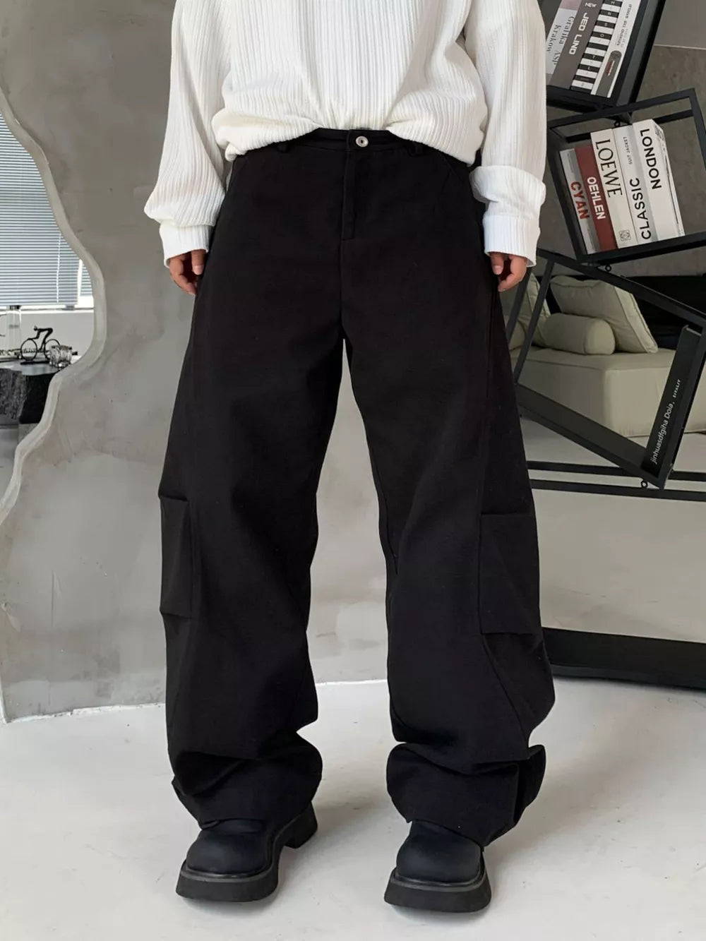 Men S Loose Fit Cargo Pants, front view