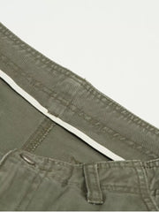 Men's Loose Fit Cargo Pants With Multiple Pockets, model styling view