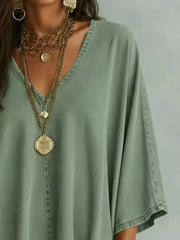 V-neck Batwing Sleeve T-shirt, model styling view