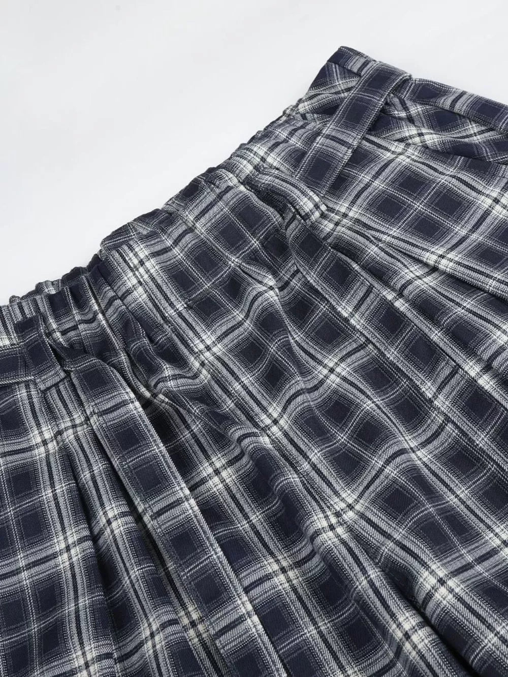 Men S Plaid Wide-leg Pants in Blue, back view