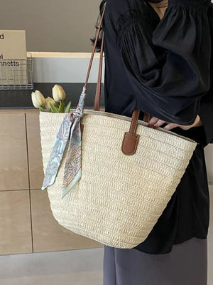 Straw Woven Shoulder Bag in Beige White, close-up detail