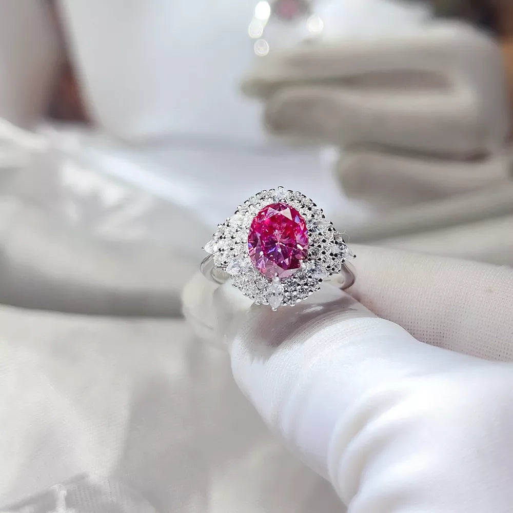 2 Carat 925 Ring in Fuchsia Pink, side view