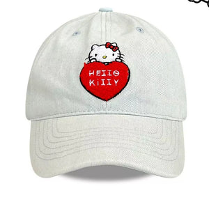 Light baseball cap with embroidered Hello Kitty on a red heart.