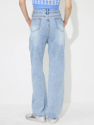 Light wash embroidered pocket denim jeans with a relaxed fit.