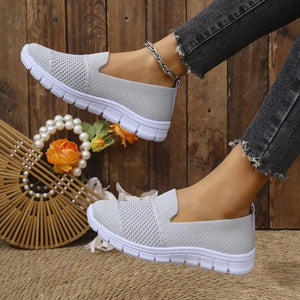 Round Toe Flats Slip-ons in Black, view 12