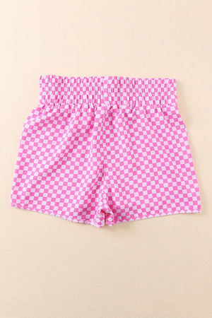 Checkered pink shorts with elastic waistband and scalloped hem