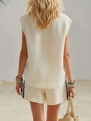Chic Zip-front Sleeveless Top & Pleated Shorts Set