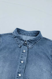 Chic frilled denim shirt with snap closure, collar detail