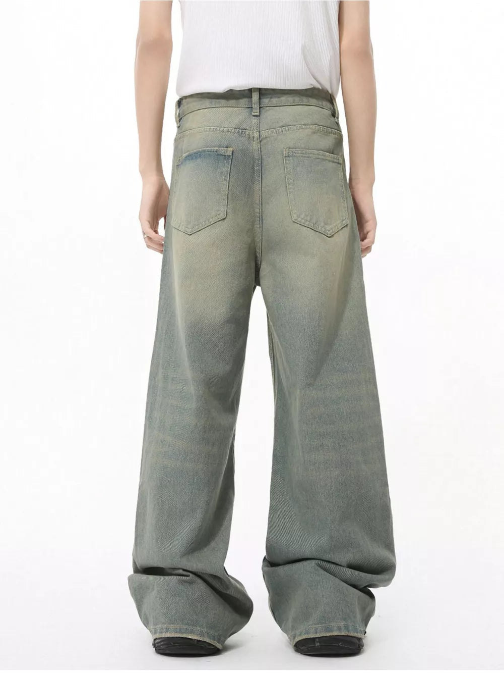 Heritage-inspired wide leg jeans in air force blue cotton blend with a baggy fit and button fly.