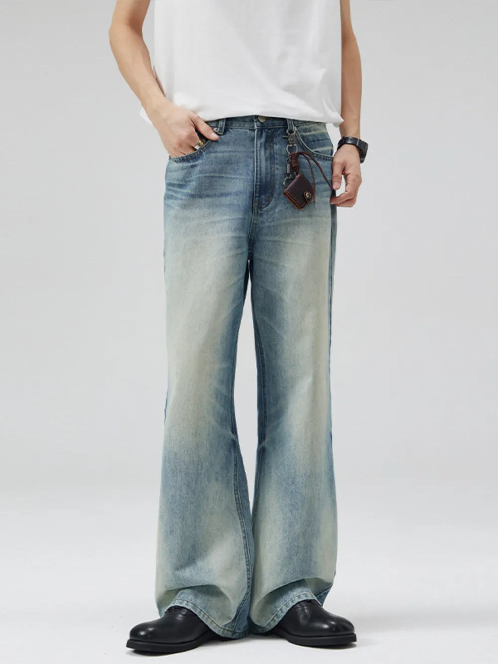 Men's Vintage Wash Flare Jeans Plus Size in Dark Gray, fabric detail