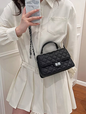 Quilted Chain Strap Crossbody Bag in Black, model styling view