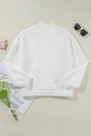 White quilted bomber jacket with mock neck and elastic cuffs and hem