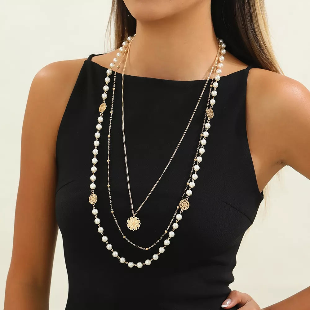 Multi-layered Pearl And 18k Gold-plated Necklace in Gold, close-up detail