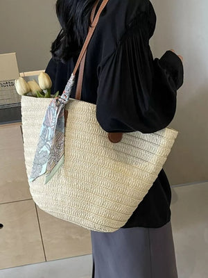 Straw Woven Shoulder Bag in Beige White, product detail