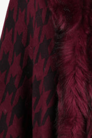 Burgundy houndstooth poncho with faux fur collar detail