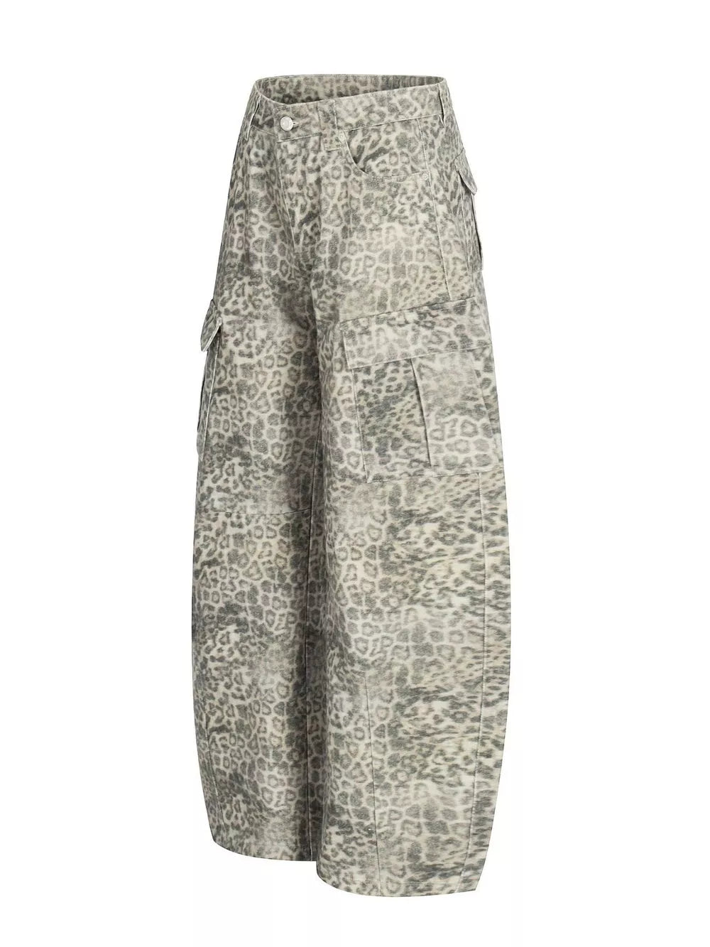 Leopard print wide-leg cargo sweatpants with flap pockets.