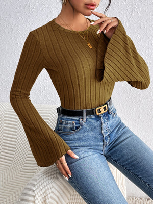 Olive brown ribbed sweater with flared sleeves and crew neck.