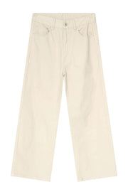 Wide-leg cream denim jeans with angular seams and a casual fit.