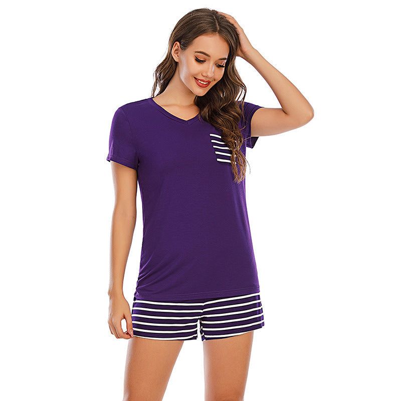 Violet V-neck lounge set with striped pocket and shorts