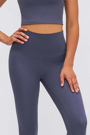 SoftLux high rise leggings in Steel, featuring a seamless waistband and full length.