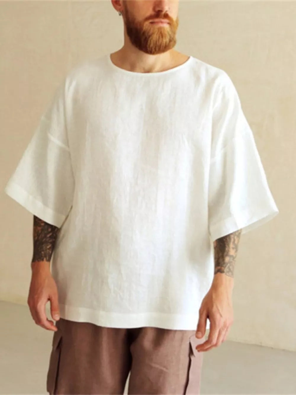 Men's Loose Fit Round Neck T-shirt Plus Size in White, front view