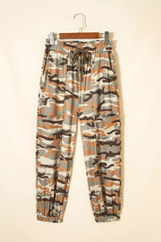 Camouflage Printed Drawstring Jogger Pants, model styling view