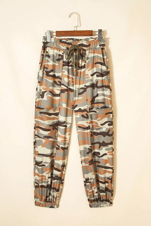Camouflage Printed Drawstring Jogger Pants, model styling view