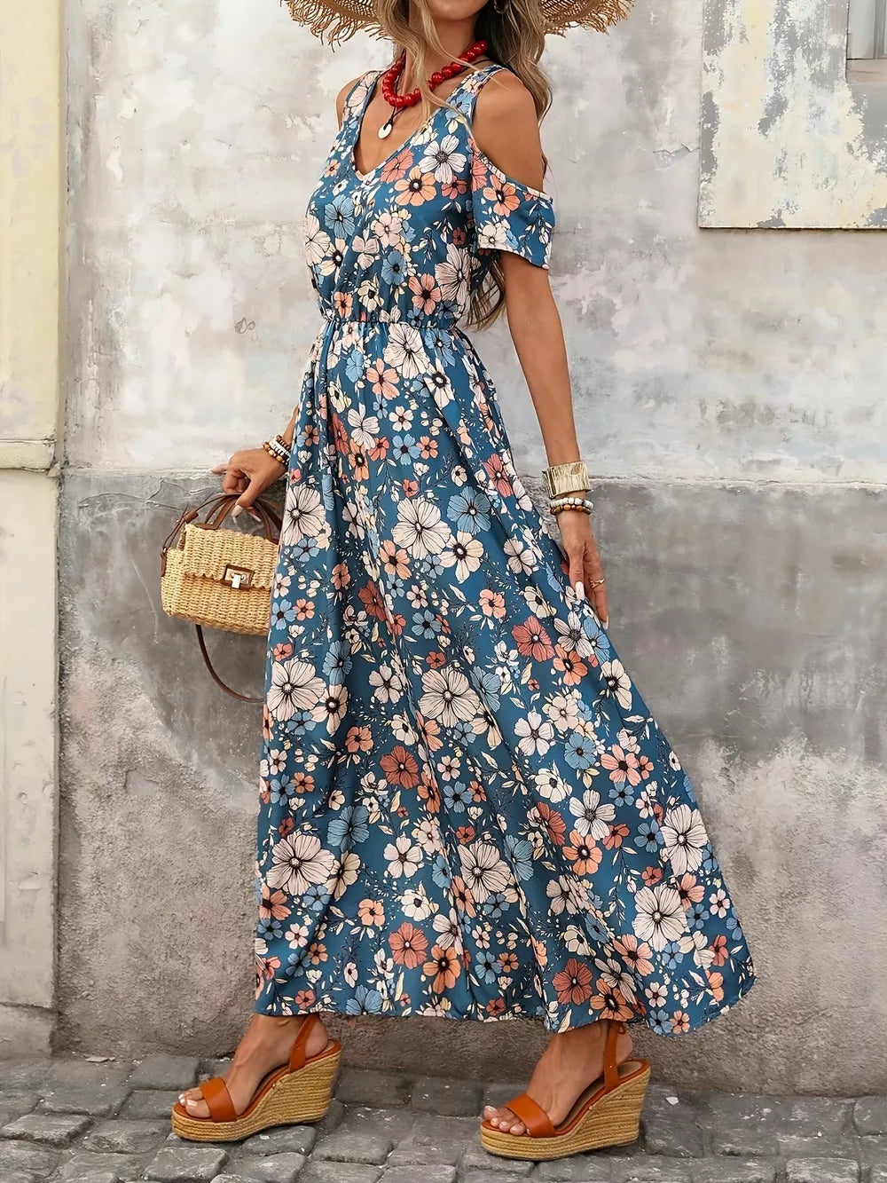 Cold Shoulder Floral Print Maxi Dress in Black, fit detail